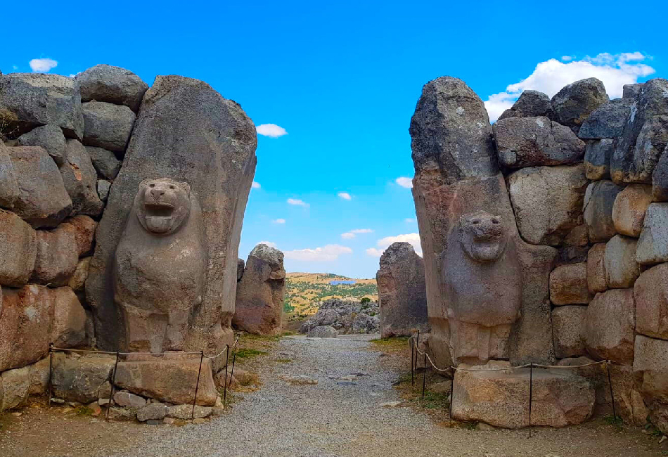 <br />
<b>Notice</b>:  Undefined property: stdClass::$title in <b>/home/orhan/public_html/templates/get_albums.php</b> on line <b>52</b><br />
